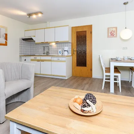 Apartment Haus Pirateninsel